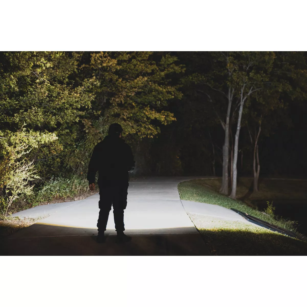 Nebo Redline 6000 Lm. Rechargeable LED Flashlight - photo 9