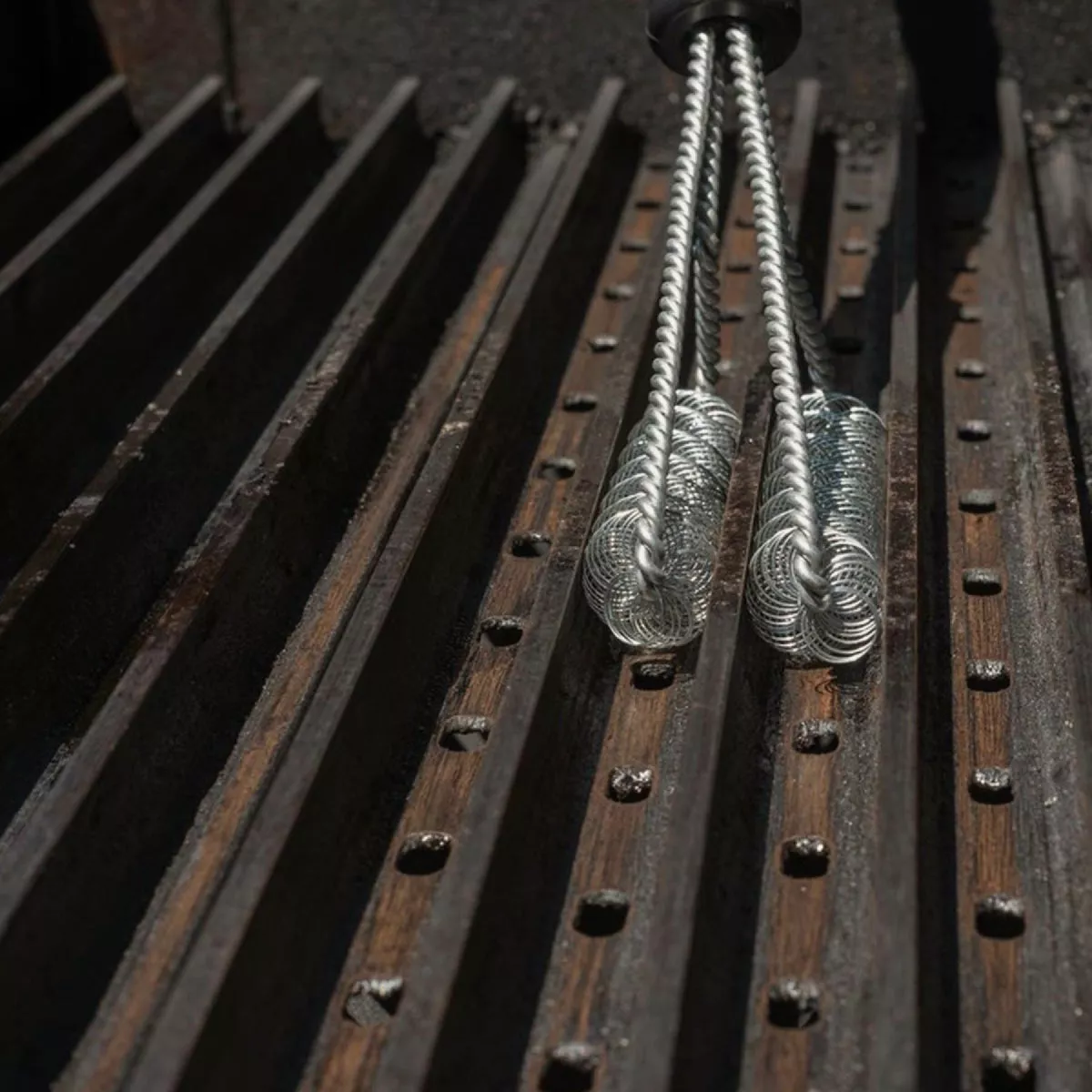 Grill Grate Stainless Steel Cleaning Brush - photo 2