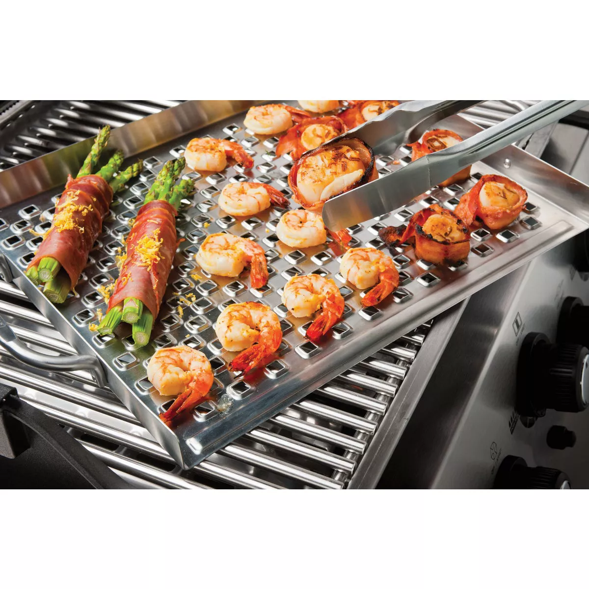 Broil King Imperial 15.5 In. W. x 13 In. L. Stainless Steel Flat Grill Topper Tray - photo 3