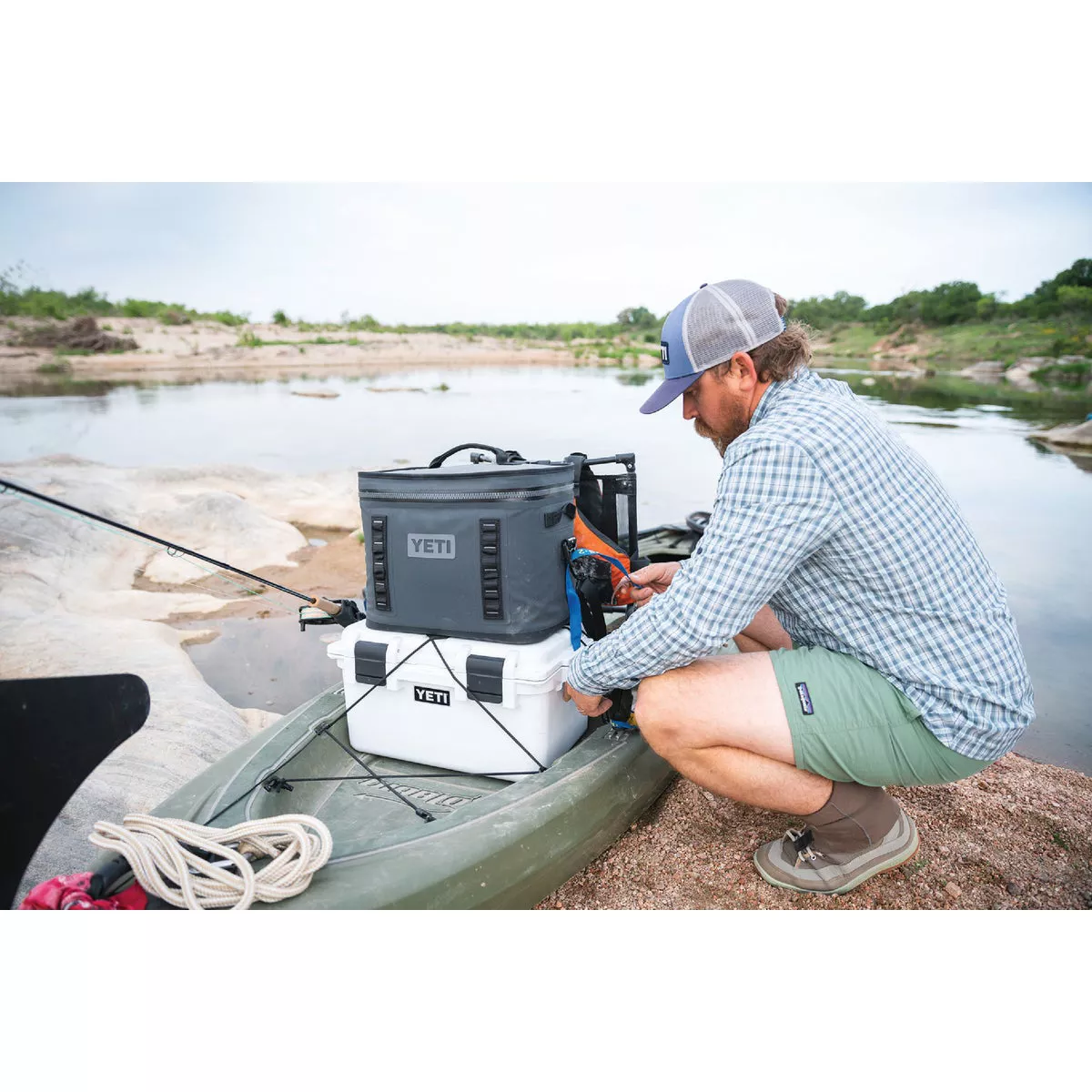 Yeti Hopper Flip 8, 8-Can Soft-Side Cooler, Charcoal - photo 2