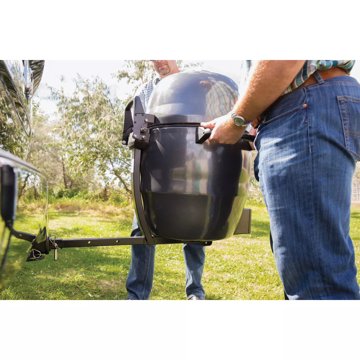 Broil King Keg Steel Black Powder Coated Hitch Adapter Kit - photo 3