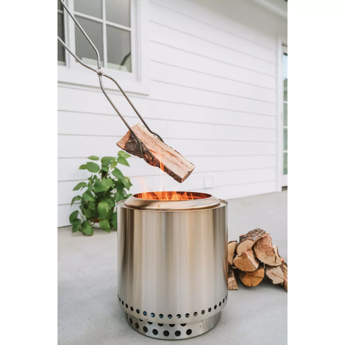 Solo Stove 2-Piece Stainless Steel Fire Pit Tool Set - photo 3