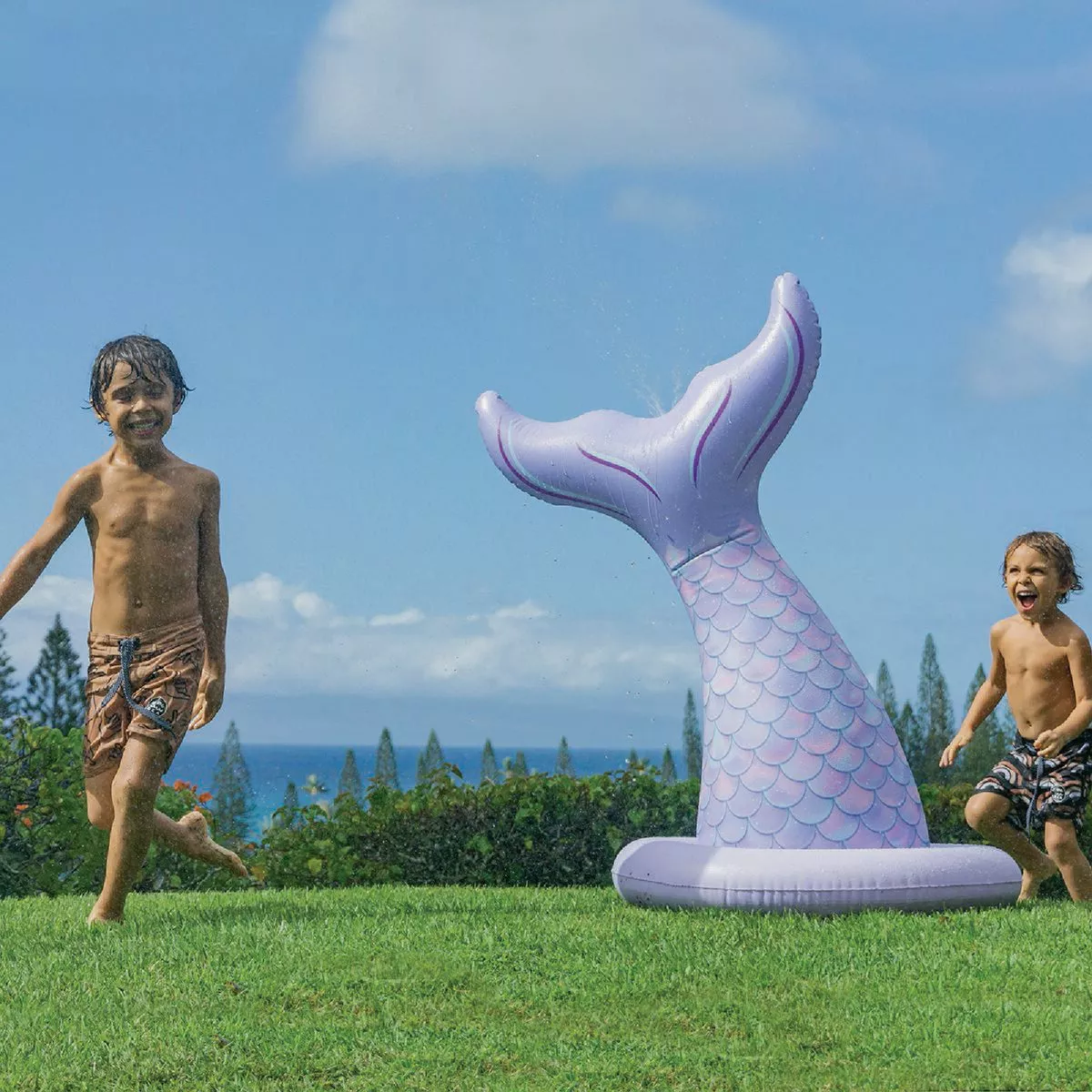 PoolCandy 48 In. x 38 In. x 29 In. Mermaid Tail Sprinkler - photo 2