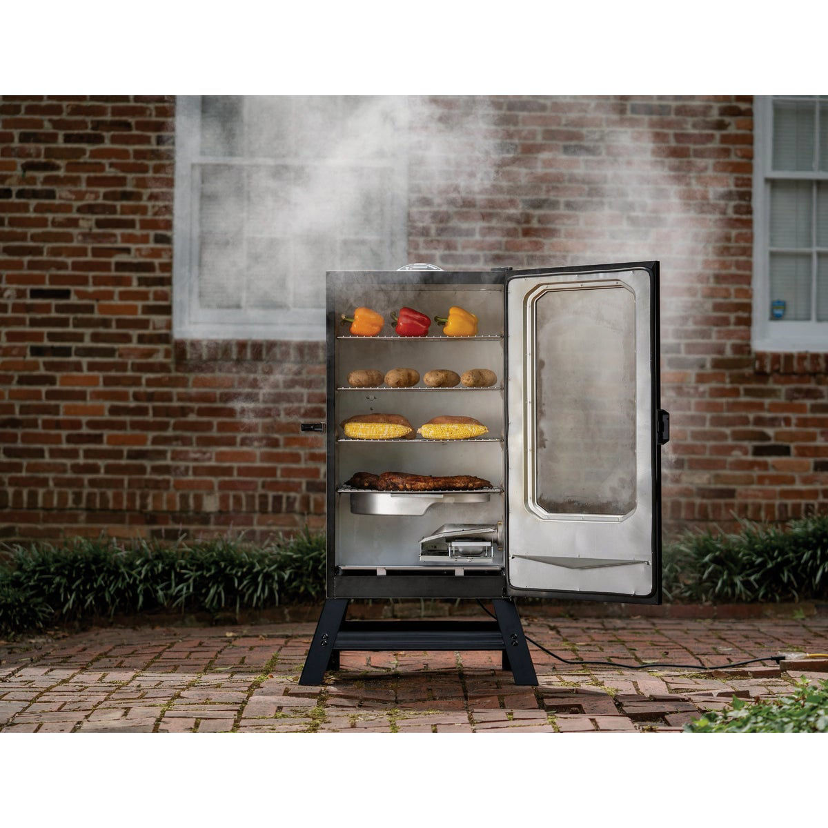 Masterbuilt 30 4-Rack Digital Electric Smoker with Leg Kit, Cover