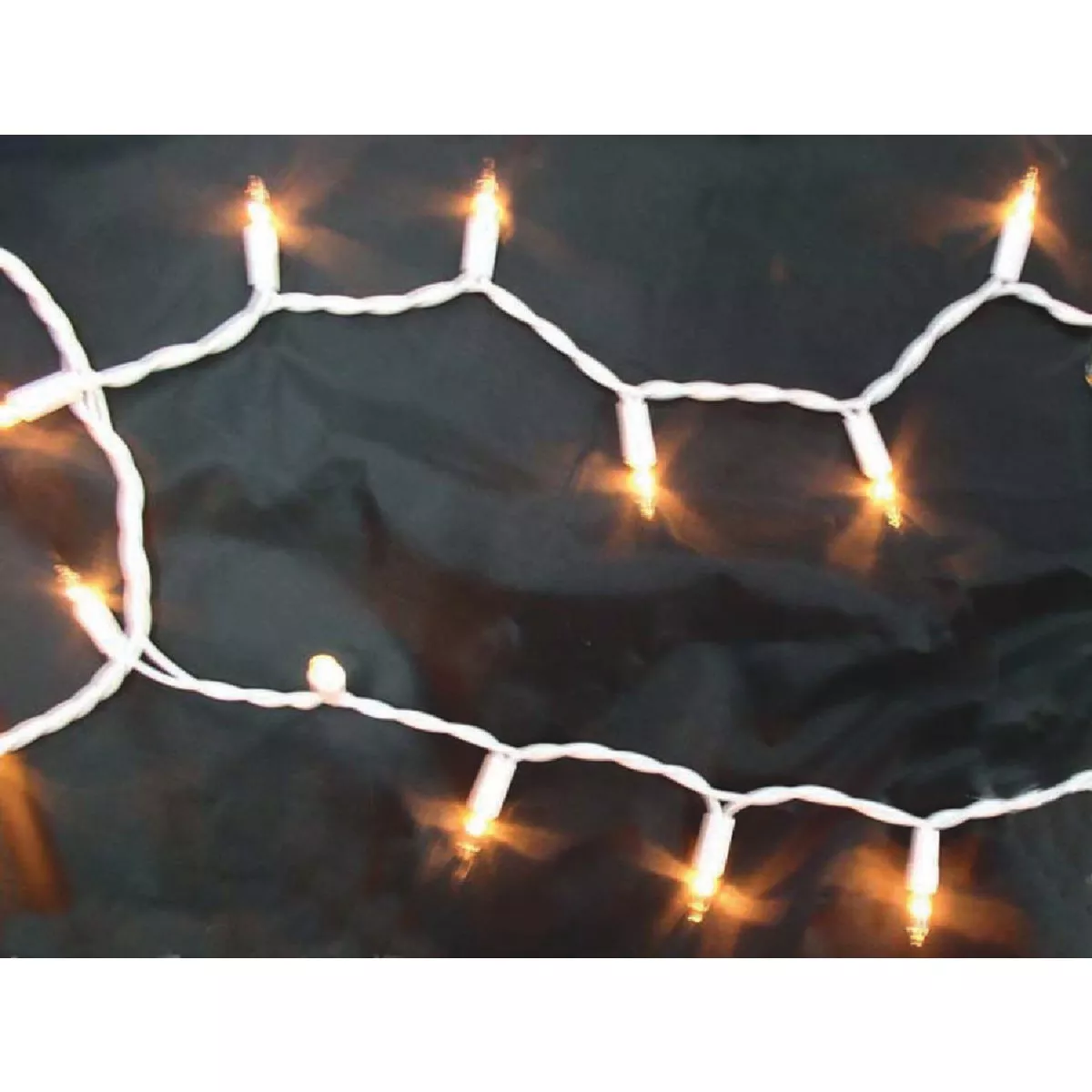 J Hofert Clear 100-Bulb Mini Incandescent Icicle Light Set with White Wire - photo 3