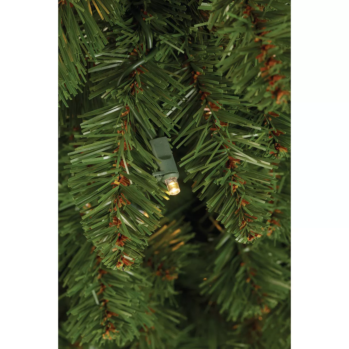 Concorde 7 Ft. Fir 255-Bulb Warm White LED Hinged Prelit Artificial Christmas Tree - photo 3