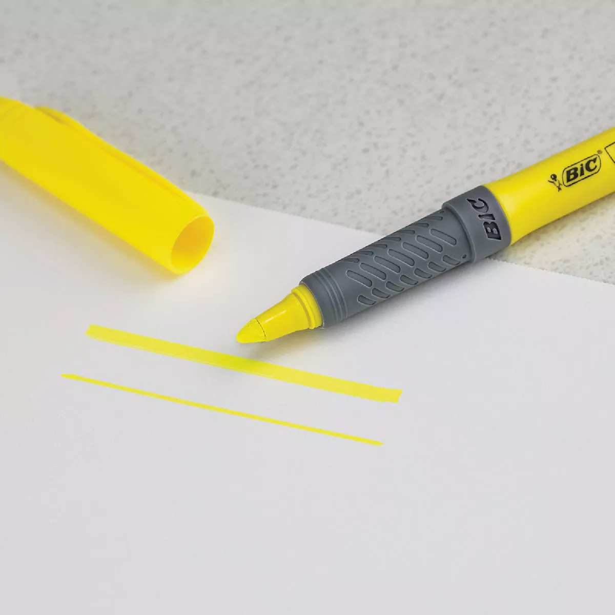 Bic Brite Liner Grip Chisel Tip Yellow Highlighter (2-Pack) - photo 2