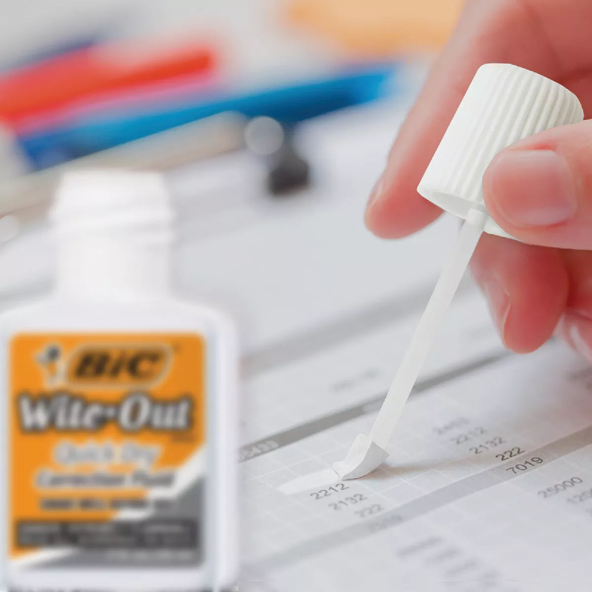 Bic Wite-Out Plus 0.7 Fl. Oz. Foam Brush Applicator Correction Fluid - photo 3