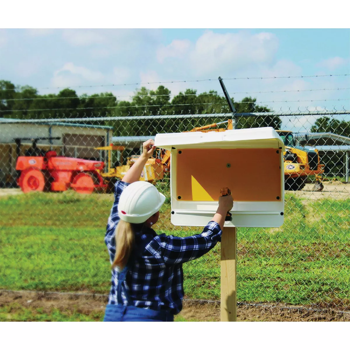 Doc-Box 21 In. x 27 In. x 4 In. Outdoor/Indoor Standard Posting Permit Box - photo 2