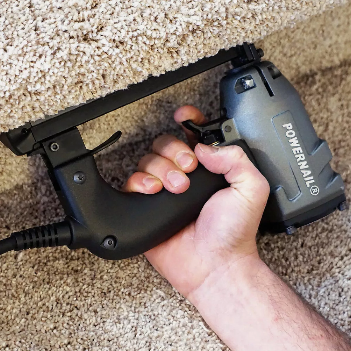 Powernail 20-Gauge 3/16 In. Electric Carpet Floor Stapler - photo 2